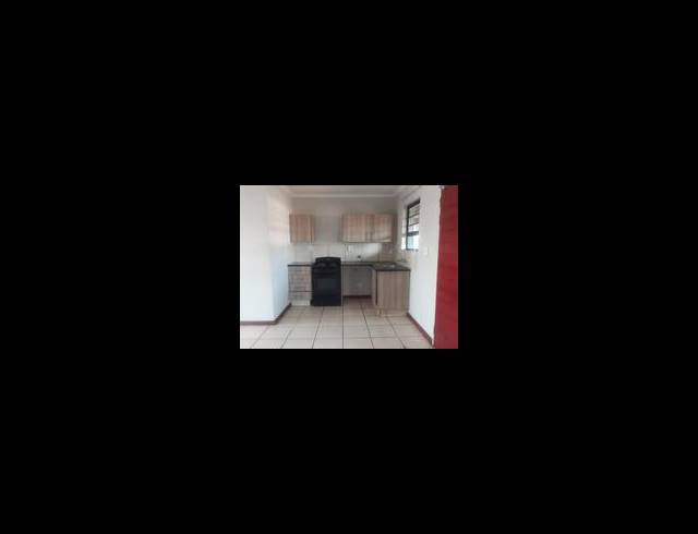 2 BEDROOM PROPERTY TO RENT IN RANDBURG CENTRAL